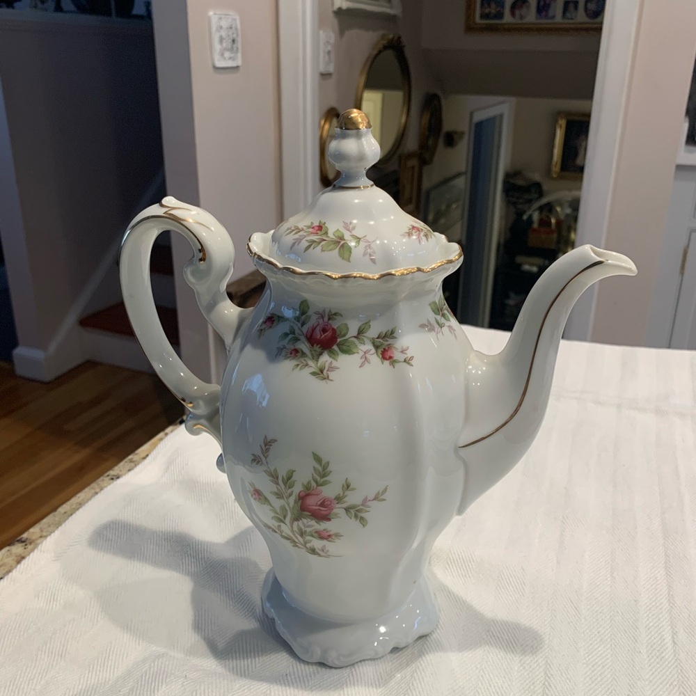 Haviland Bavaria Moss Rose Coffee Pot with Gold Accents - Picture 2 of 3